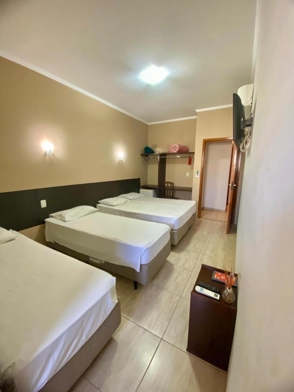 Hotel Savana Olímpia Dış mekan fotoğraf